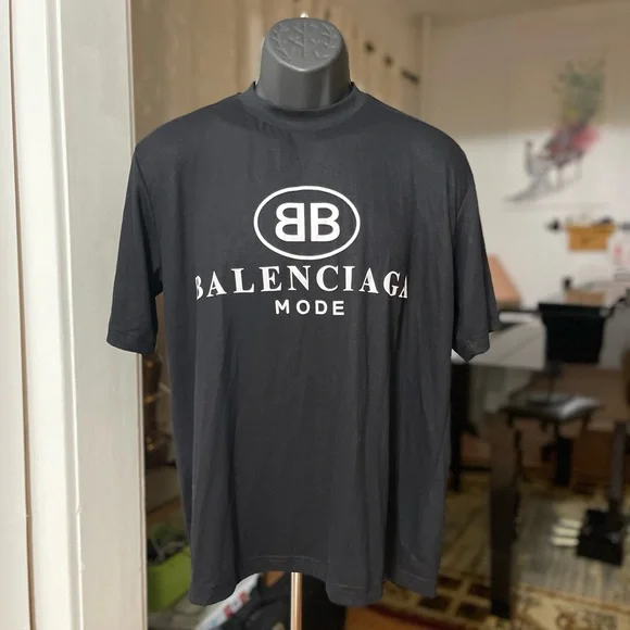 EUC Men’ Size Small Balenciaga OversizedBB Mode Logo Print T-shirt Black & White - Picture 7 of 13